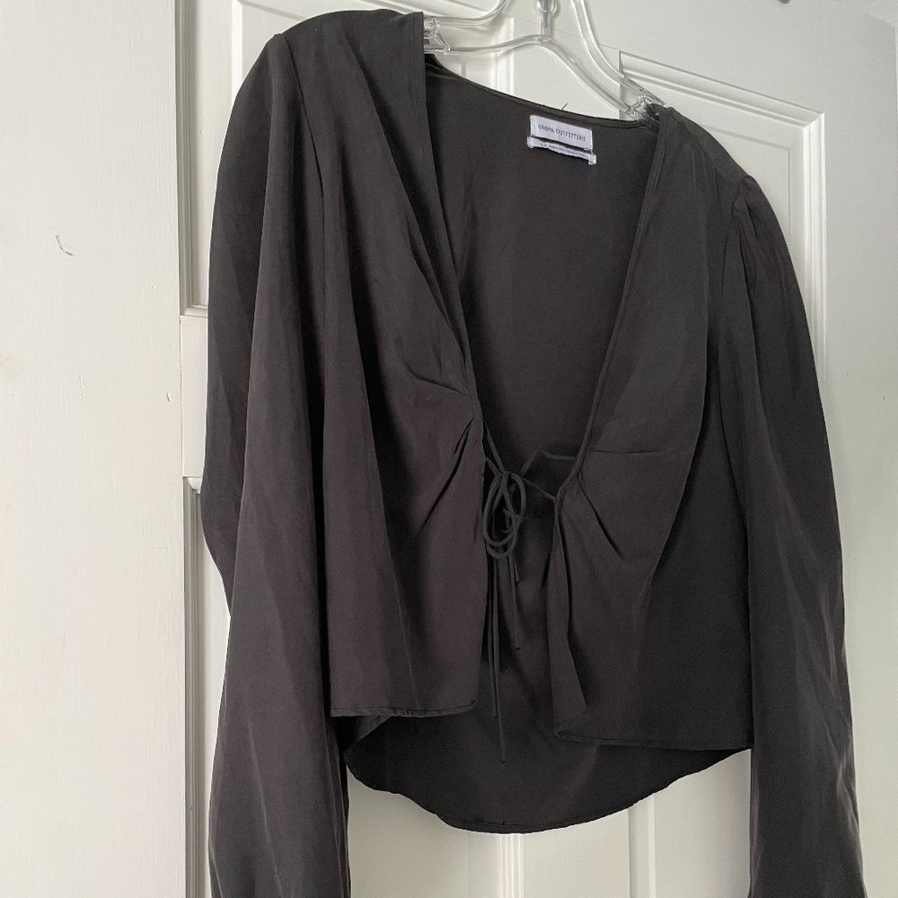 Urban Outfitters black top